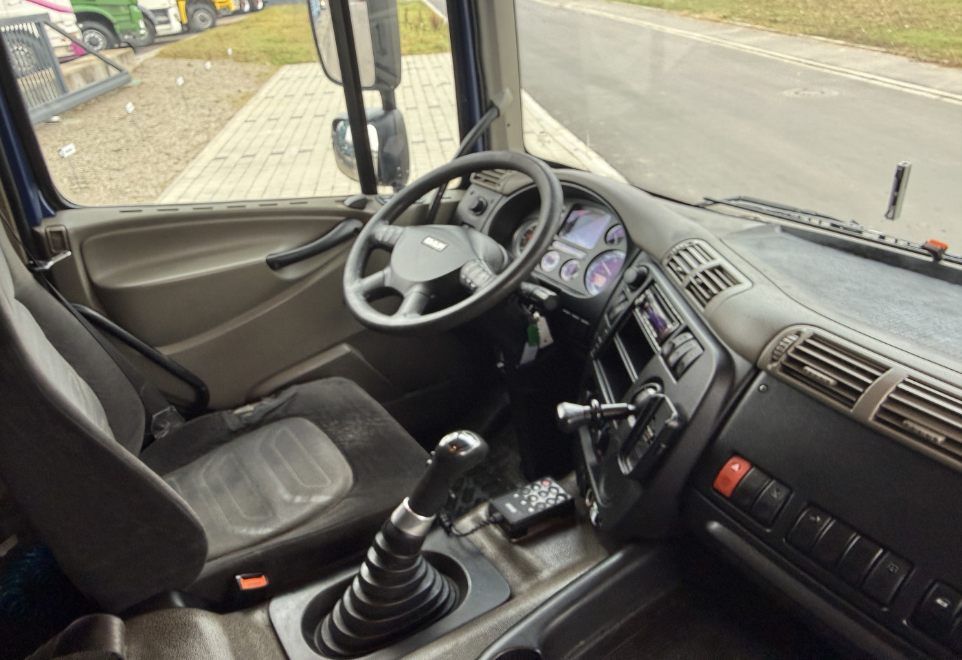 MOTO6625_2783272 vehicle image