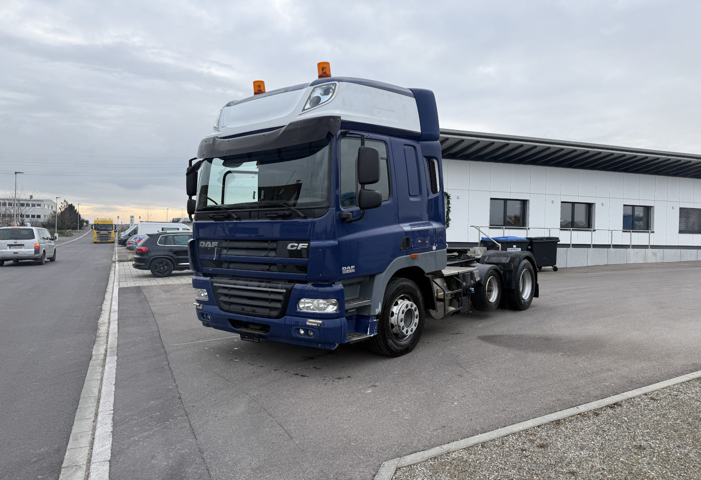 MOTO6625_2783272 vehicle image