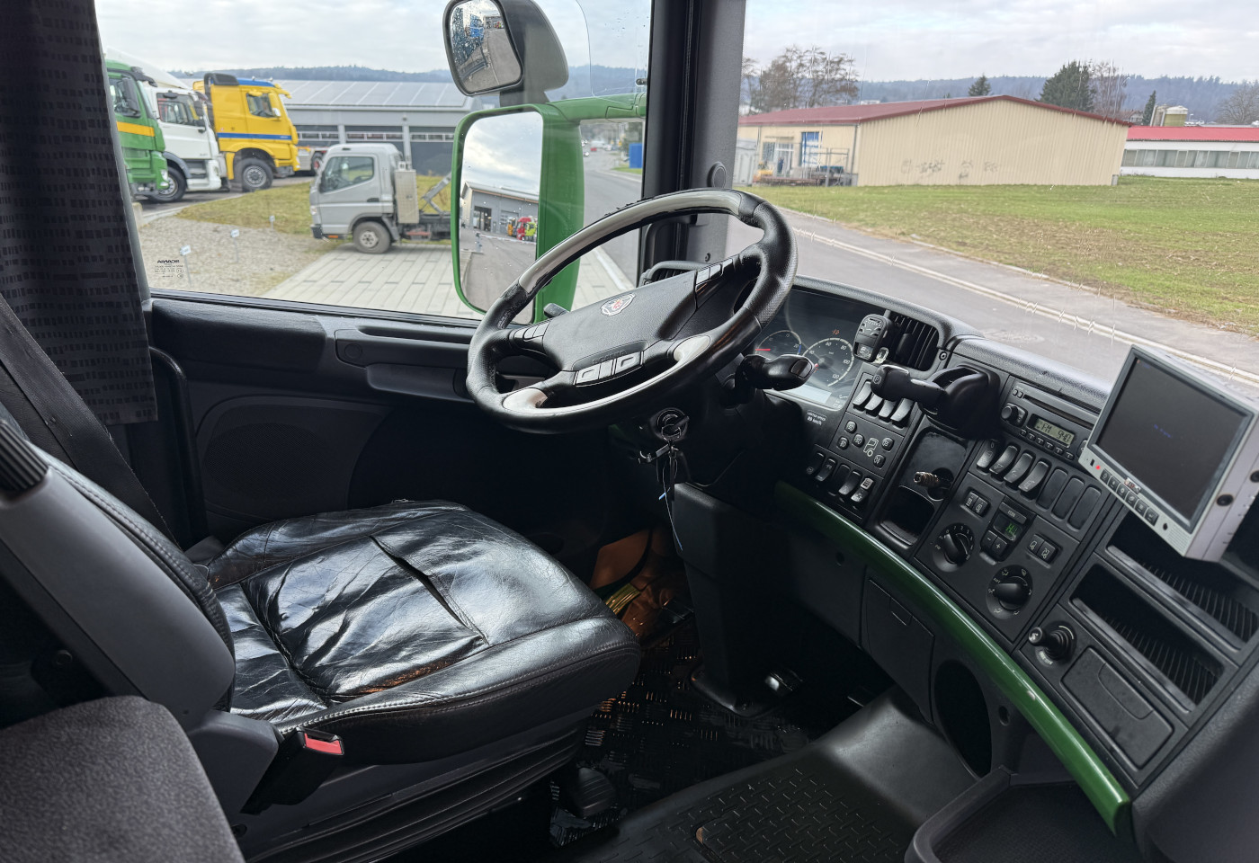 MOTO6625_2783271 vehicle image