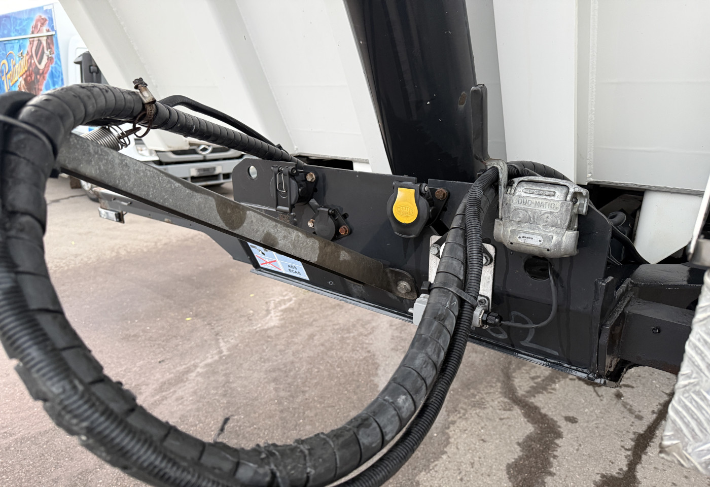 MOTO6625_2783273 vehicle image