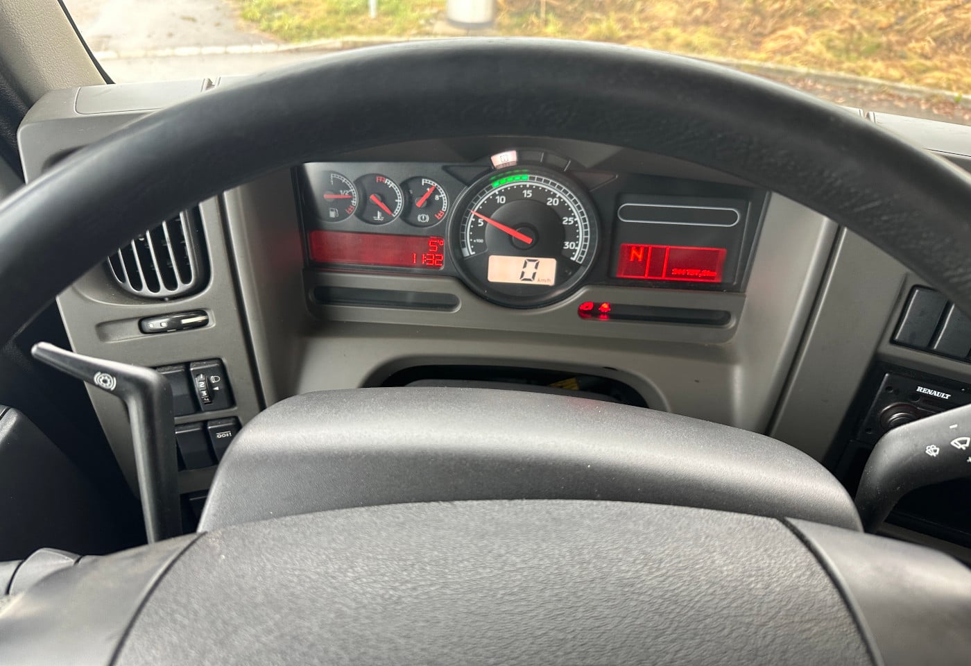 MOTO6625_2784545 vehicle image