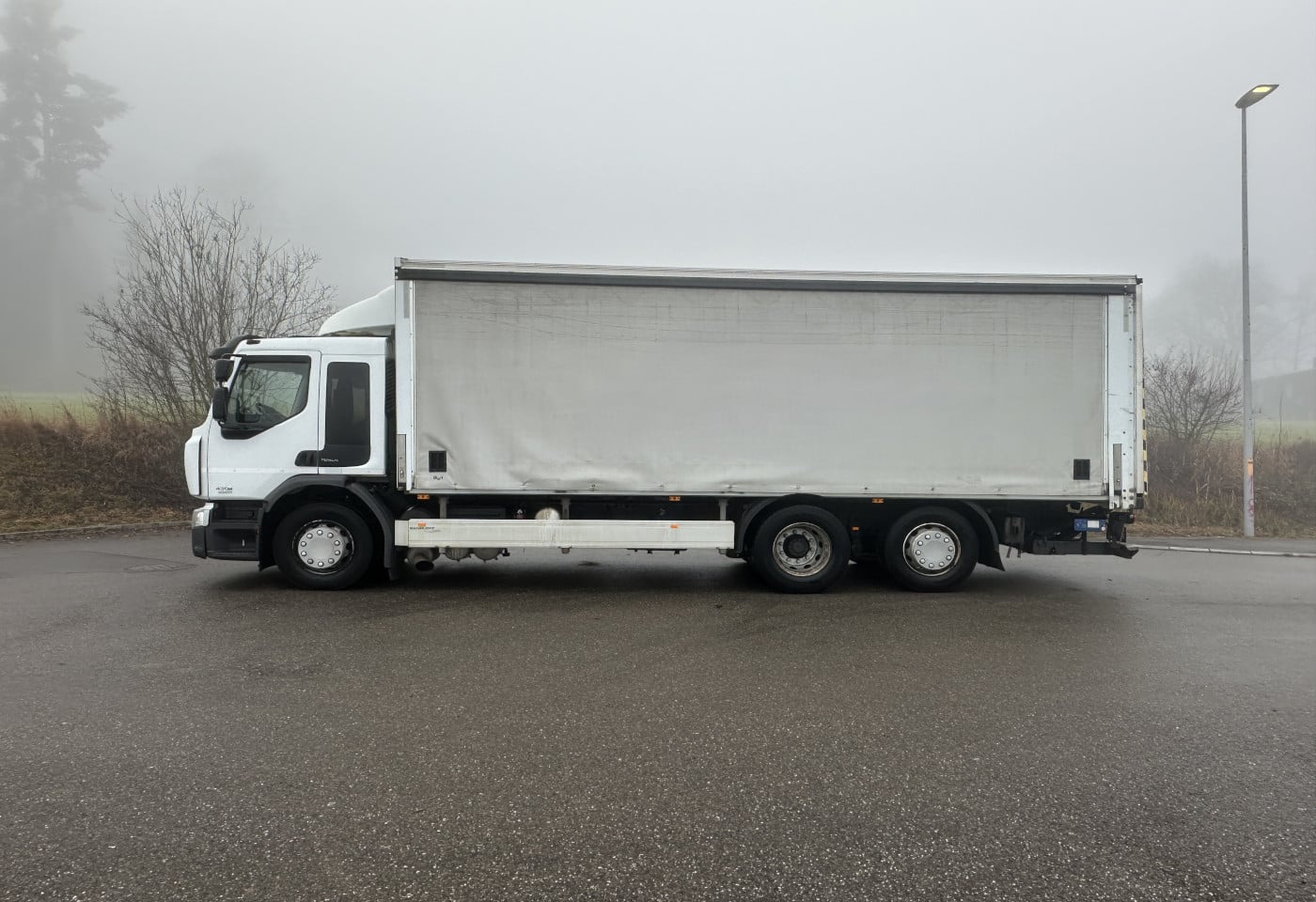 MOTO6625_2784545 vehicle image