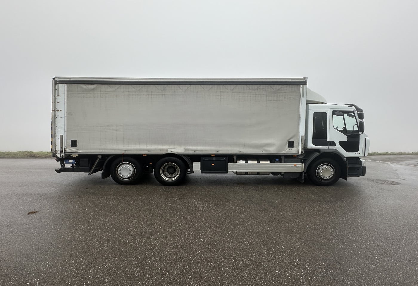 MOTO6625_2784545 vehicle image