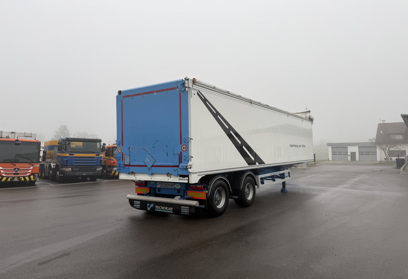 MOTO6625_2784861 vehicle image