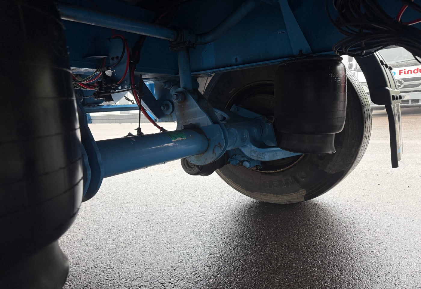 MOTO6625_2784861 vehicle image