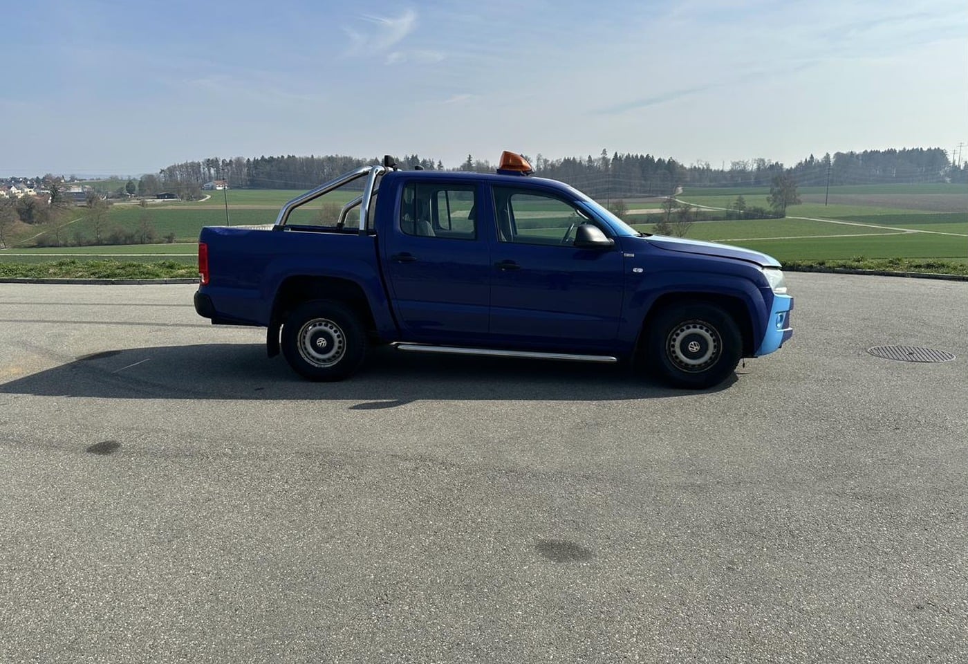 MOTO6625_2876149 vehicle image