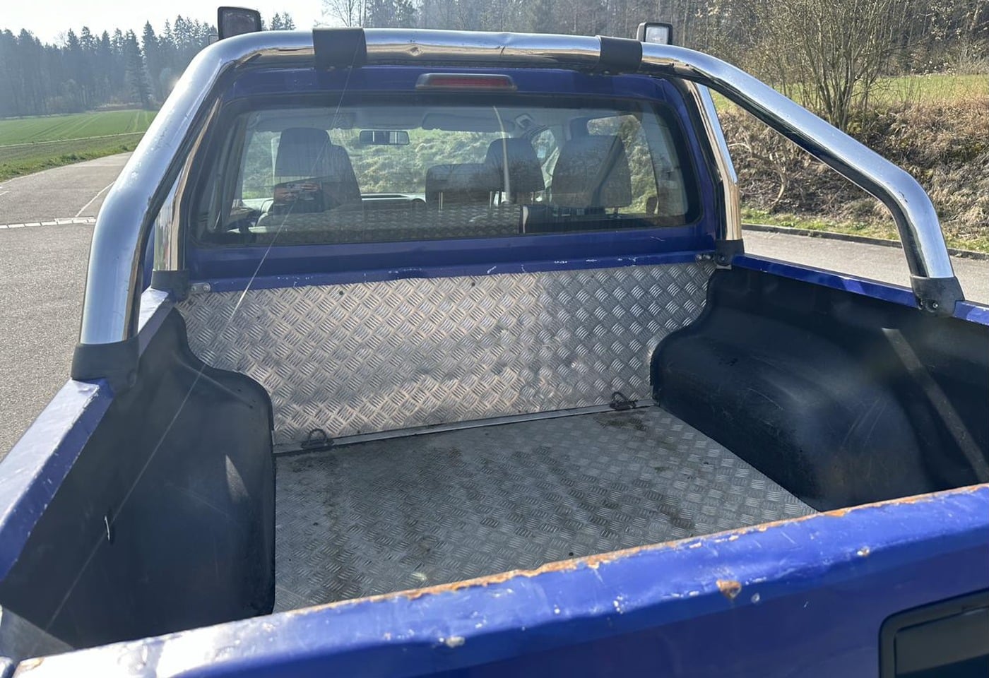 MOTO6625_2876149 vehicle image