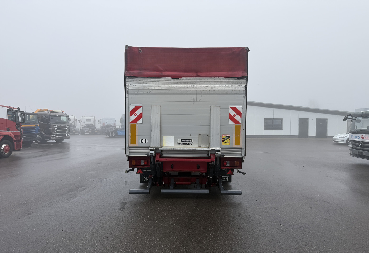 MOTO6625_2783440 vehicle image