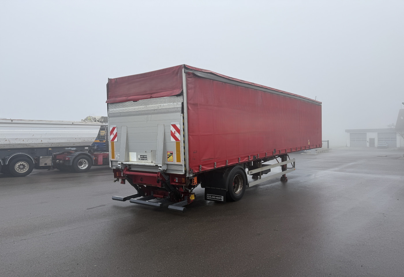 MOTO6625_2783440 vehicle image