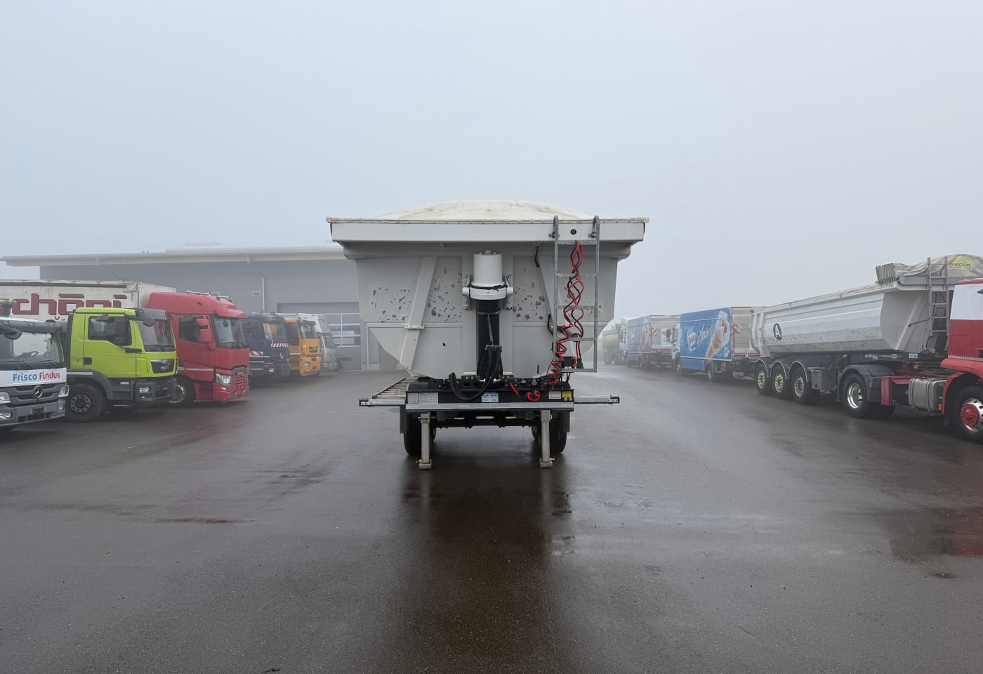 MOTO6625_2785176 vehicle image