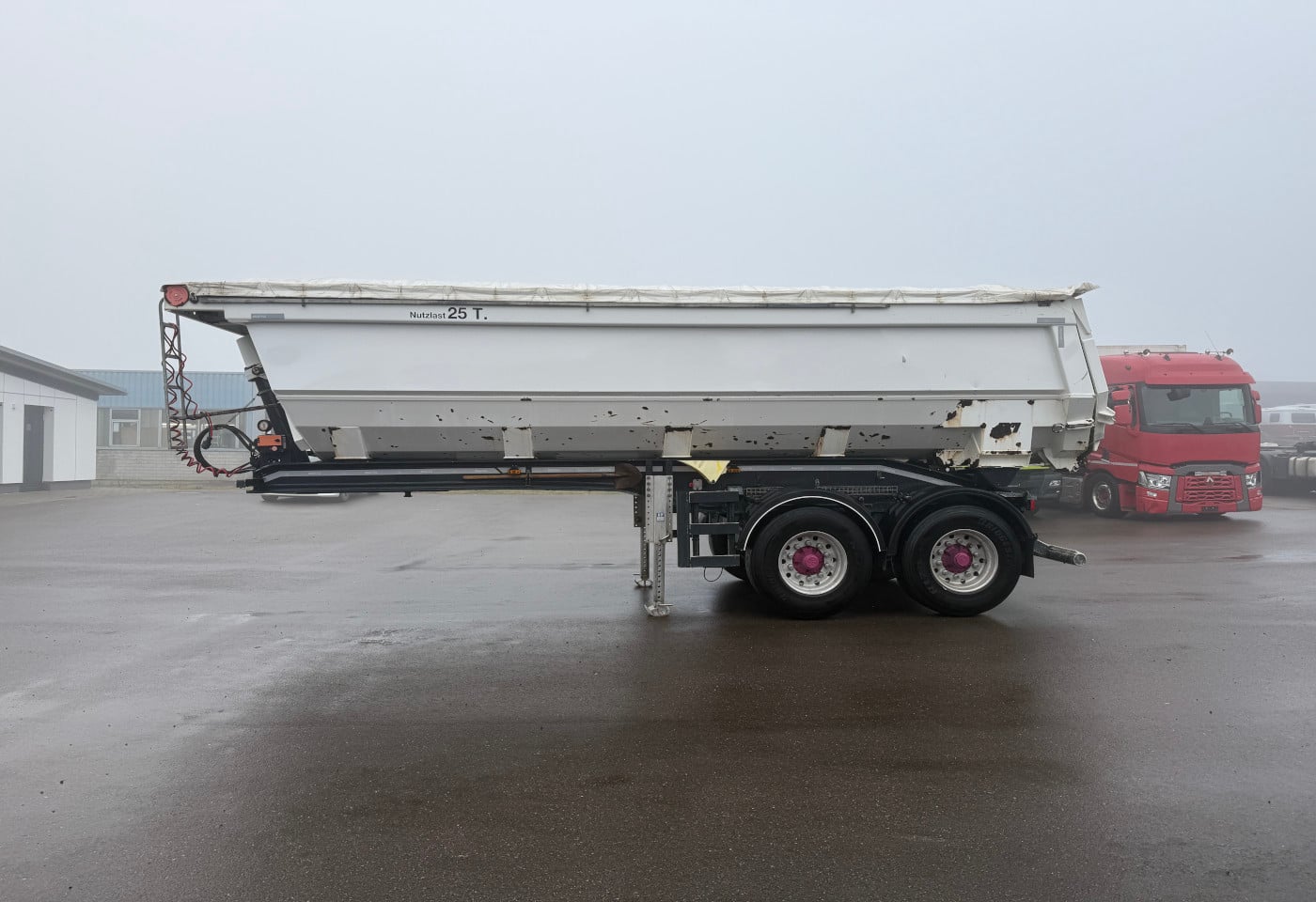 MOTO6625_2785176 vehicle image