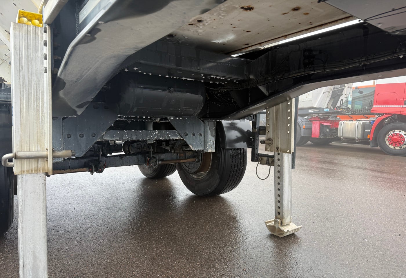 MOTO6625_2785176 vehicle image