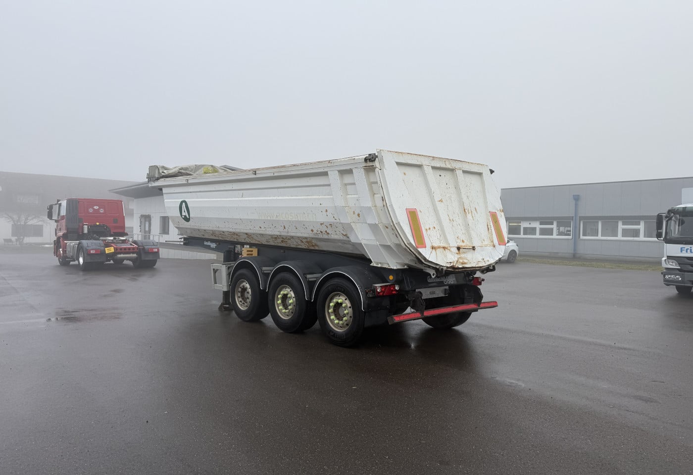 MOTO6625_2784700 vehicle image