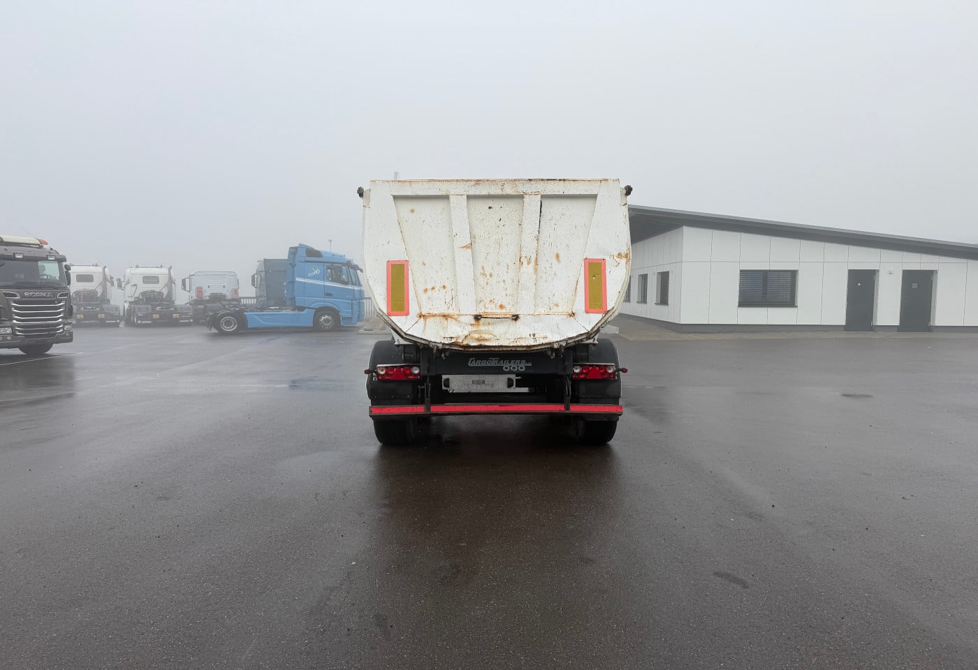 MOTO6625_2784700 vehicle image