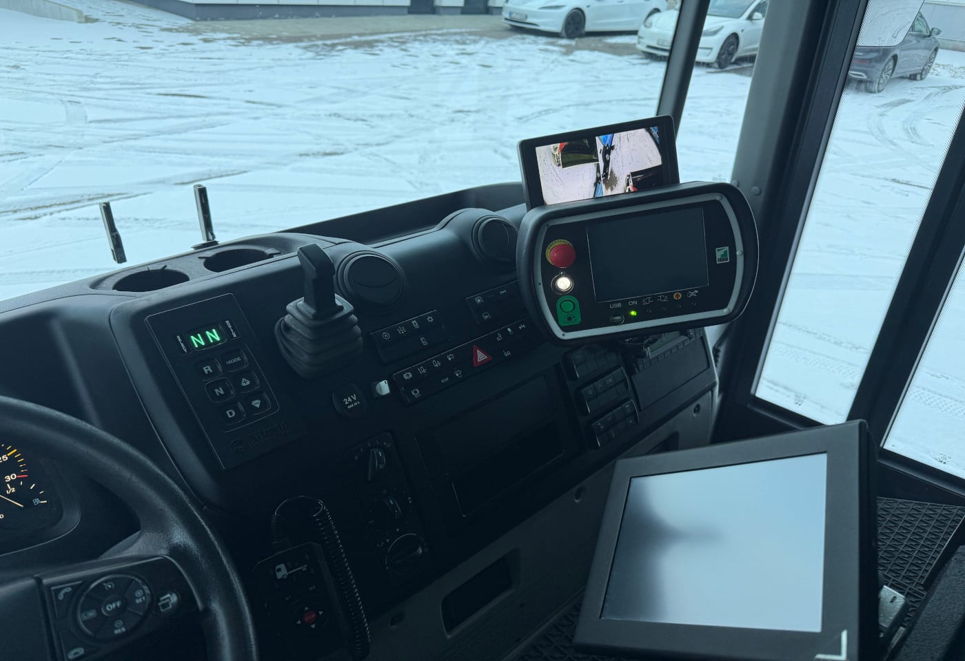 MOTO6625_2799386 vehicle image