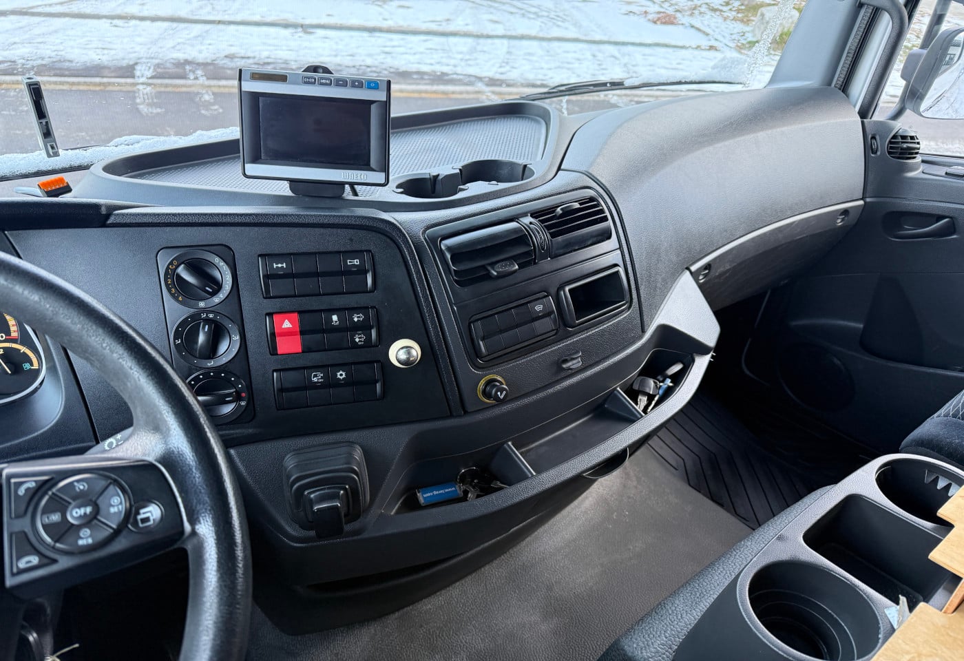 MOTO6625_2797357 vehicle image