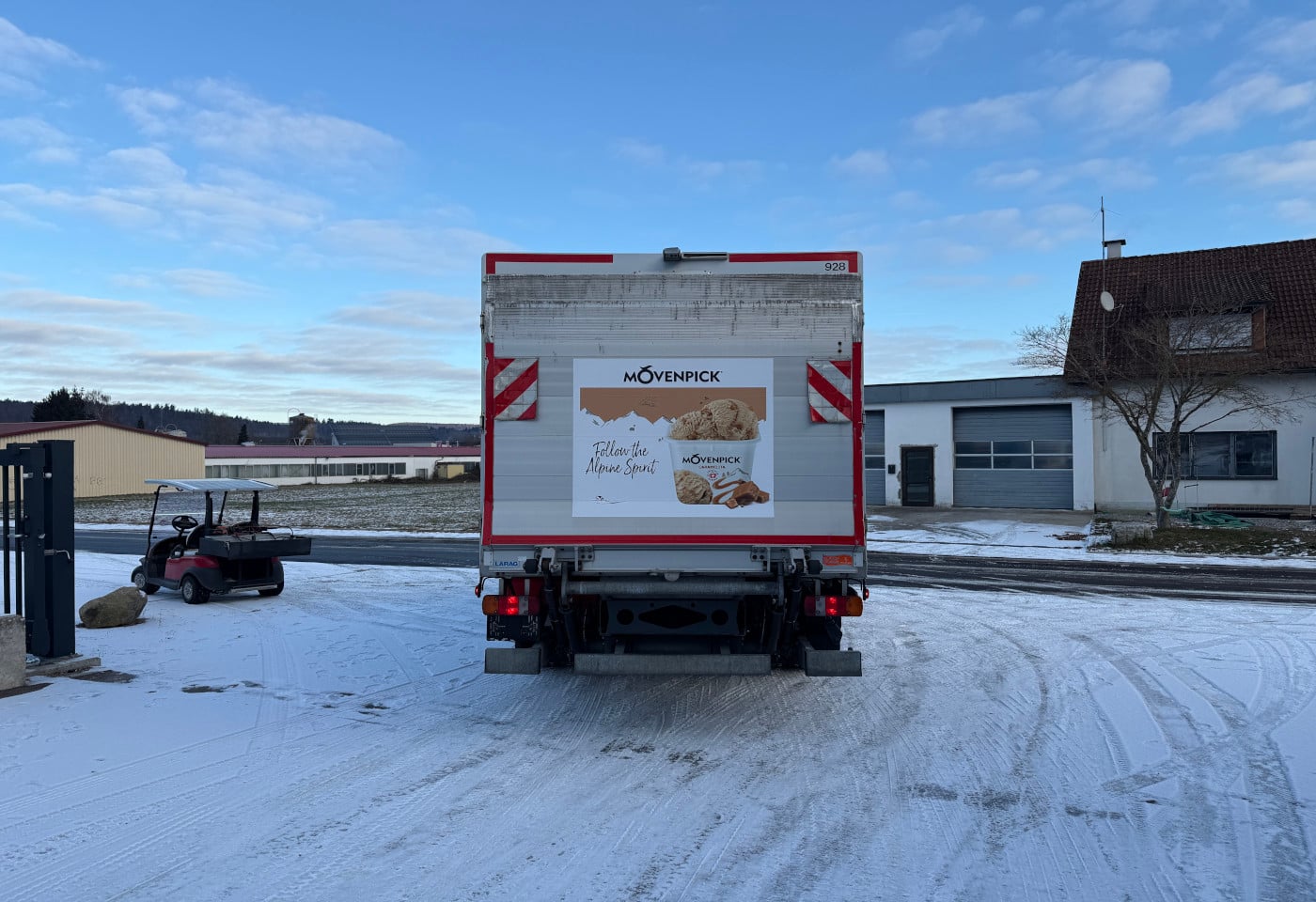 MOTO6625_2797360 vehicle image