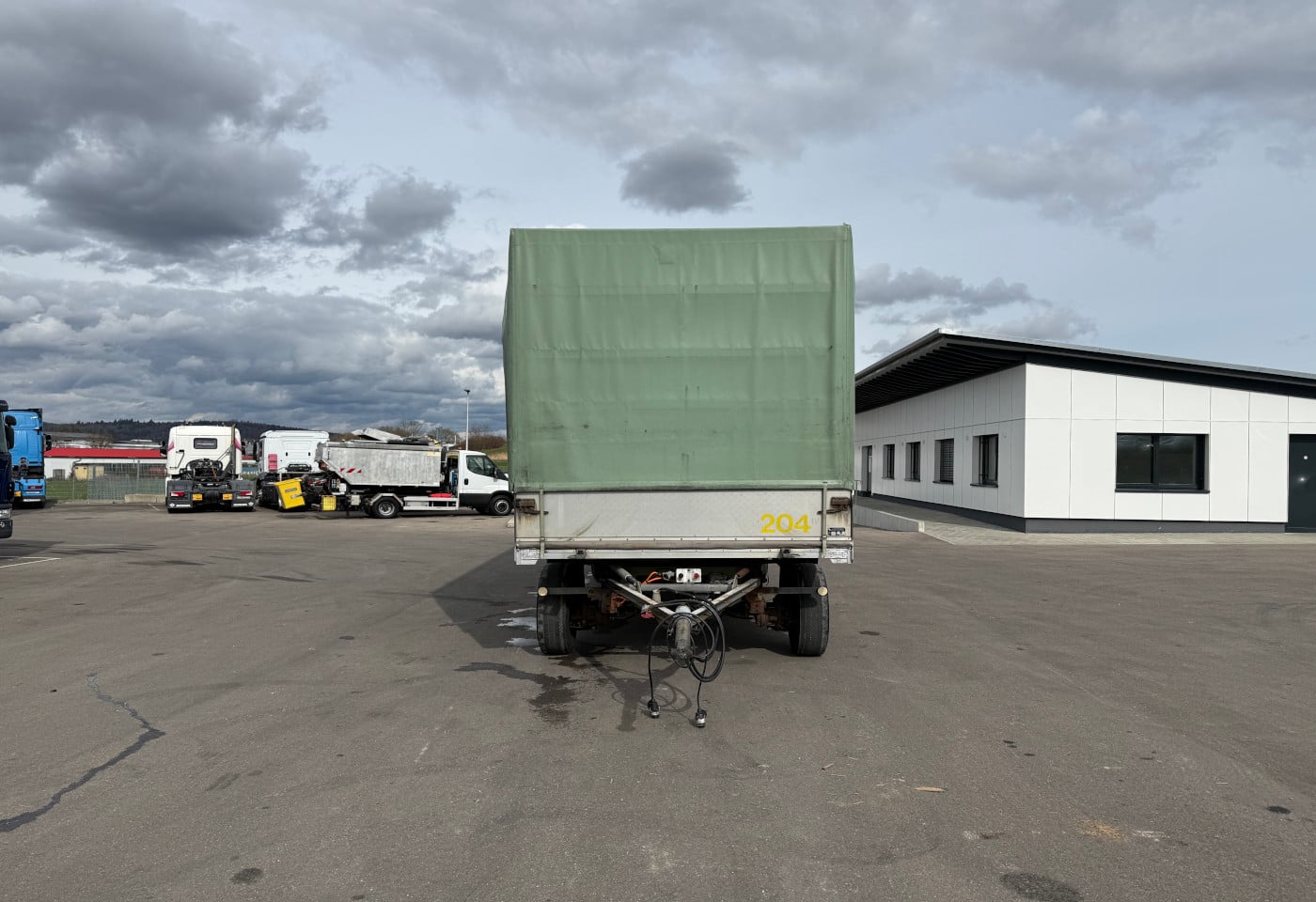 MOTO6625_2846700 vehicle image