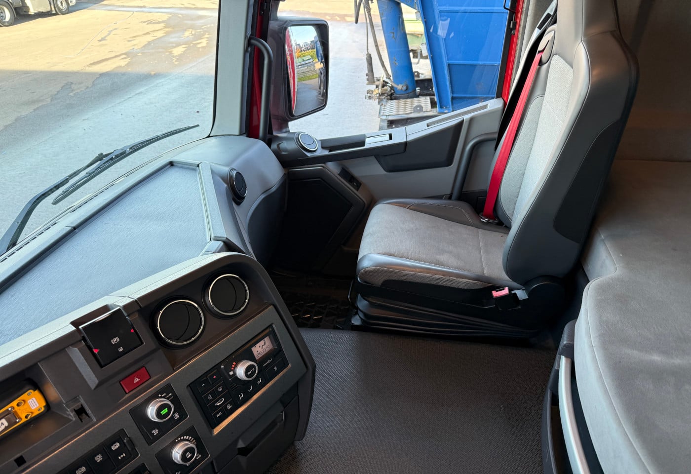 MOTO6625_2810464 vehicle image