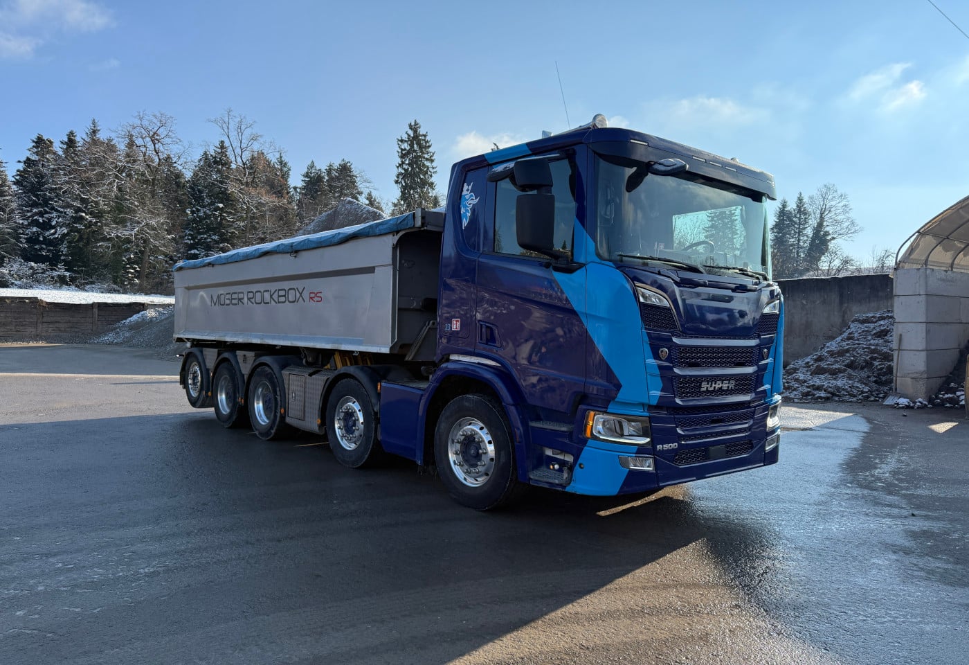 MOTO6625_2801716 vehicle image