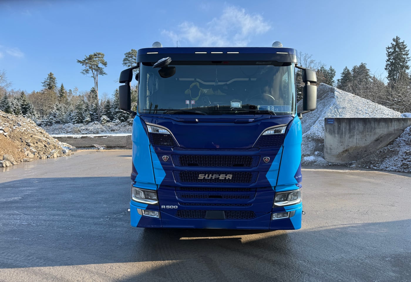 MOTO6625_2801716 vehicle image