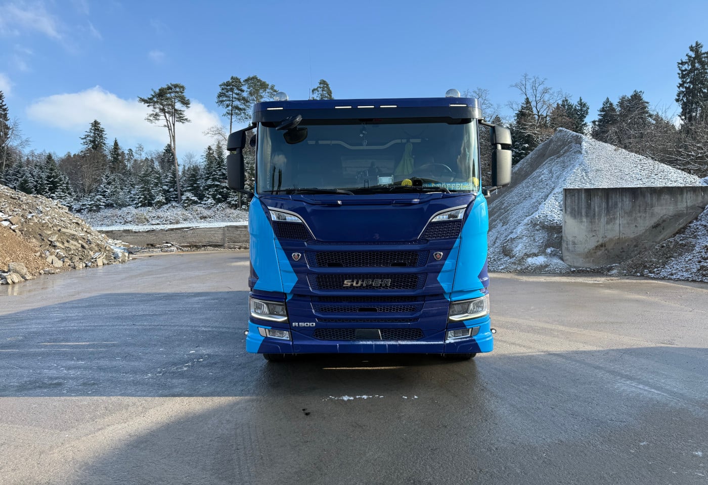 MOTO6625_2802327 vehicle image