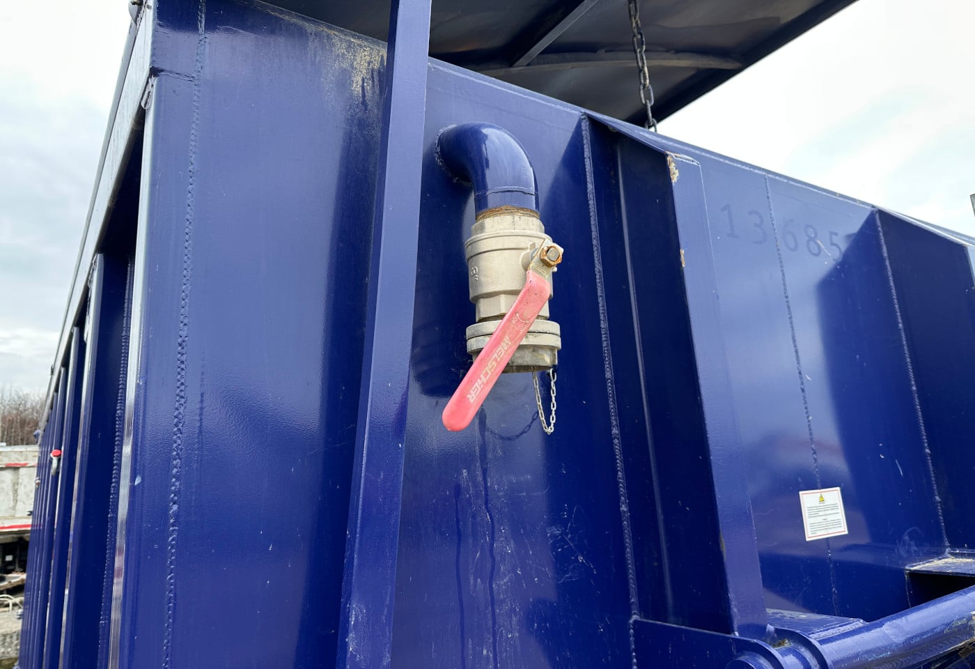 MOTO6625_2810465 vehicle image