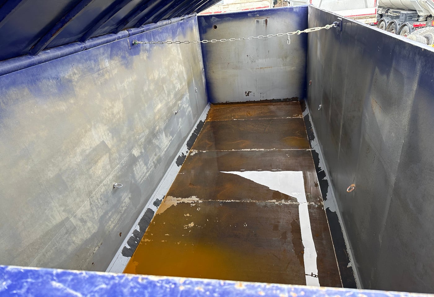 MOTO6625_2810465 vehicle image