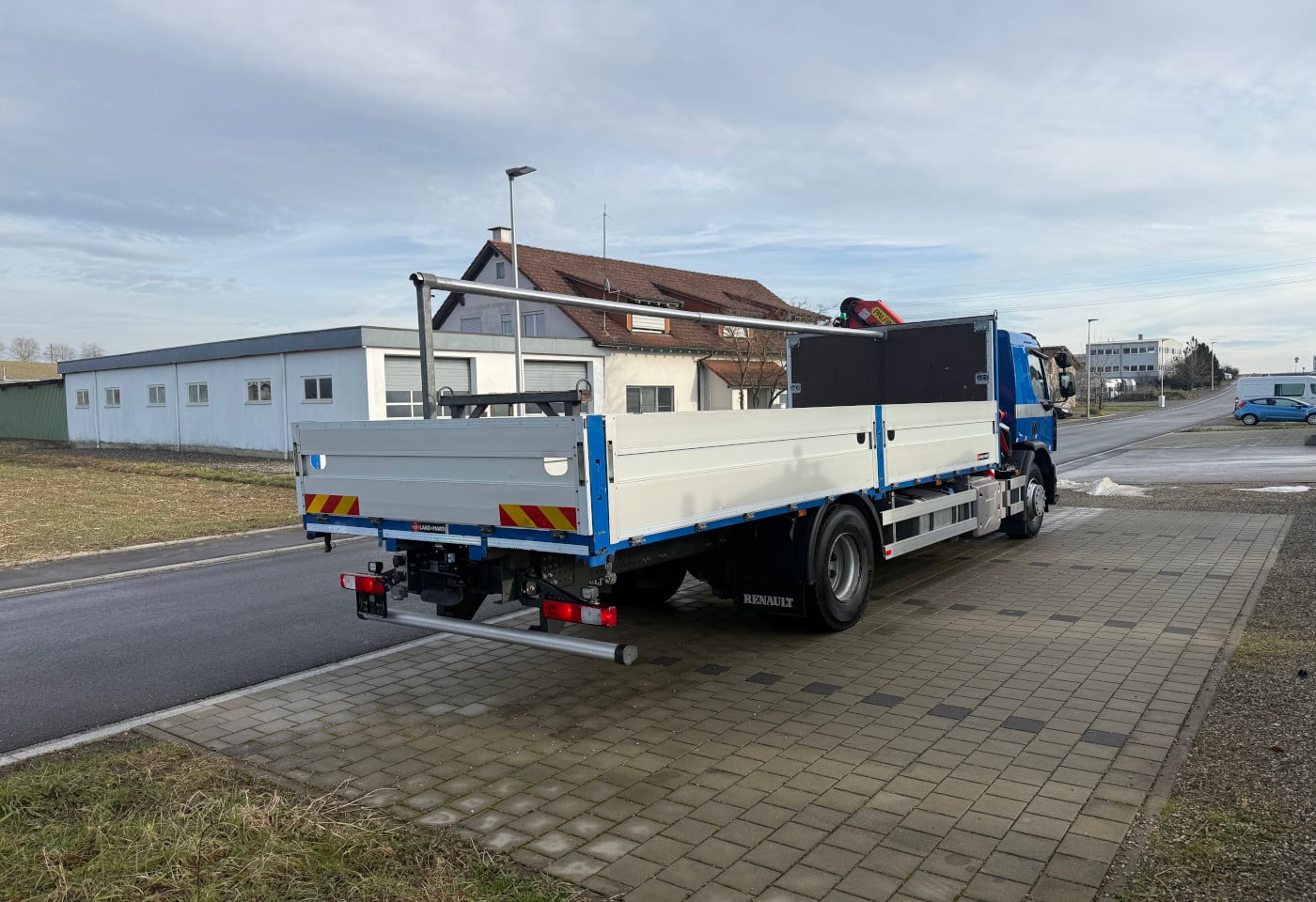 MOTO6625_2803906 vehicle image