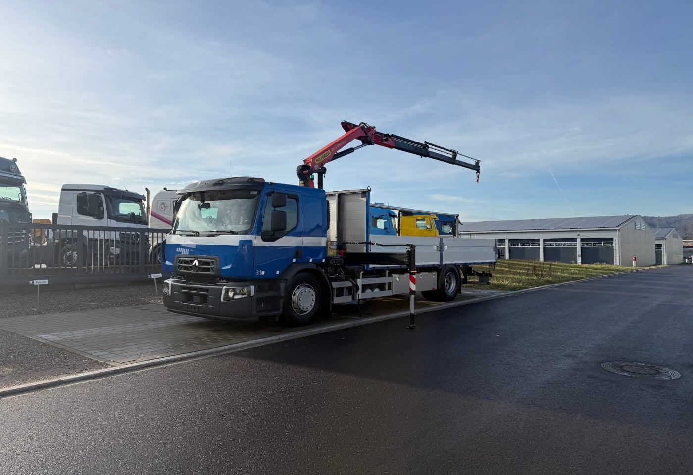 MOTO6625_2803906 vehicle image