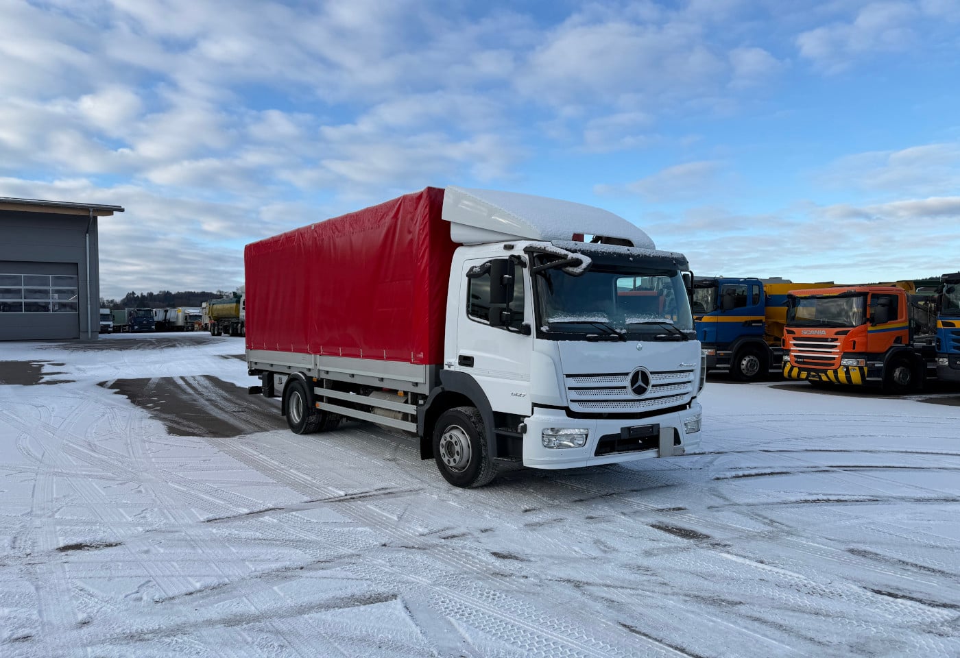 MOTO6625_2798594 vehicle image