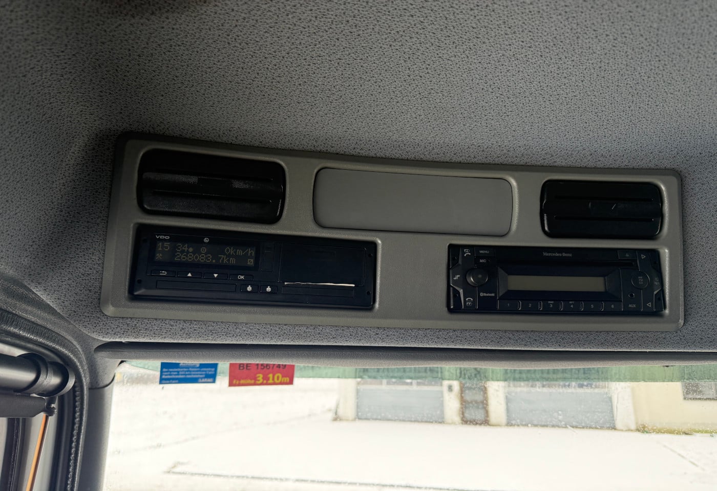 MOTO6625_2800008 vehicle image