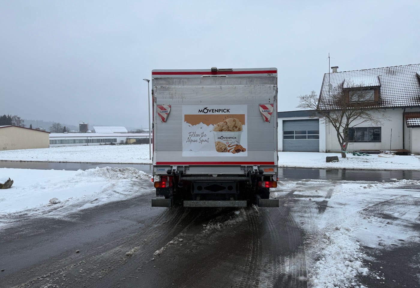 MOTO6625_2800008 vehicle image