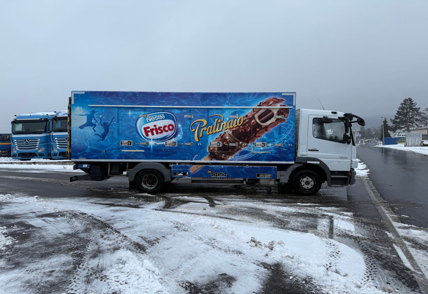 MOTO6625_2800008 vehicle image