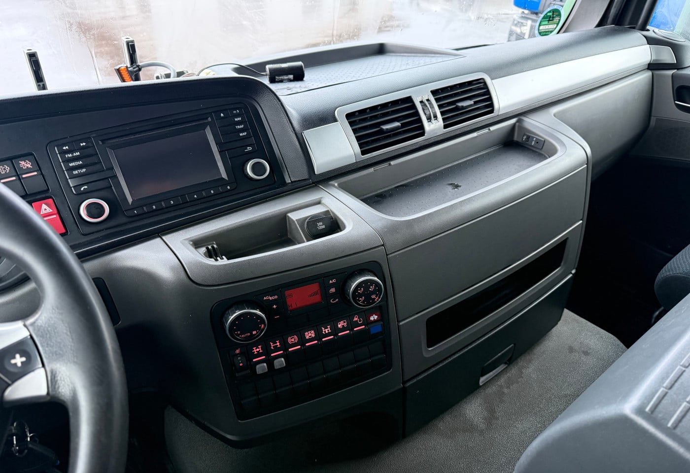 MOTO6625_2801086 vehicle image