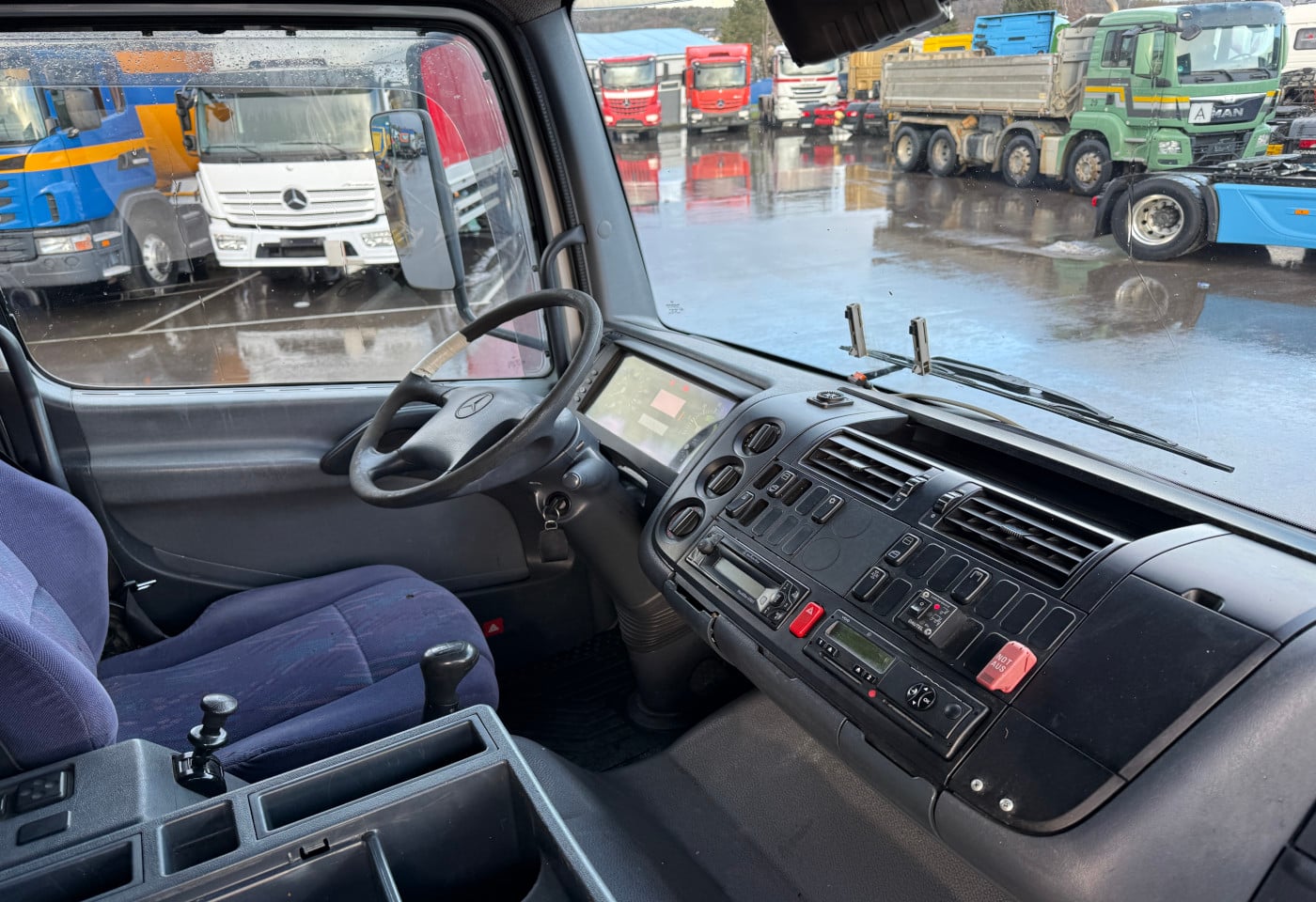 MOTO6625_2801243 vehicle image