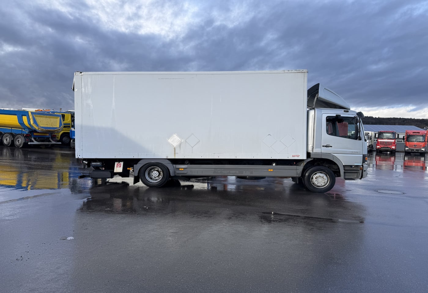 MOTO6625_2801243 vehicle image