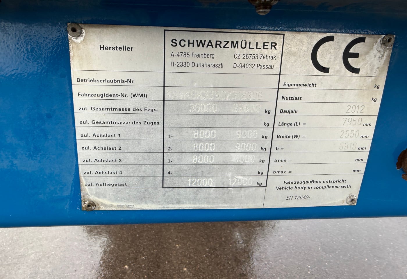 MOTO6625_2801085 vehicle image