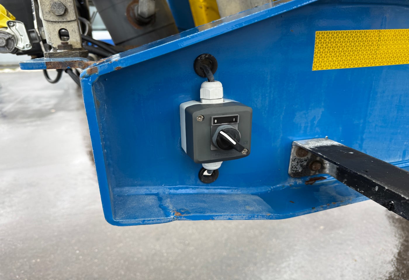 MOTO6625_2801085 vehicle image