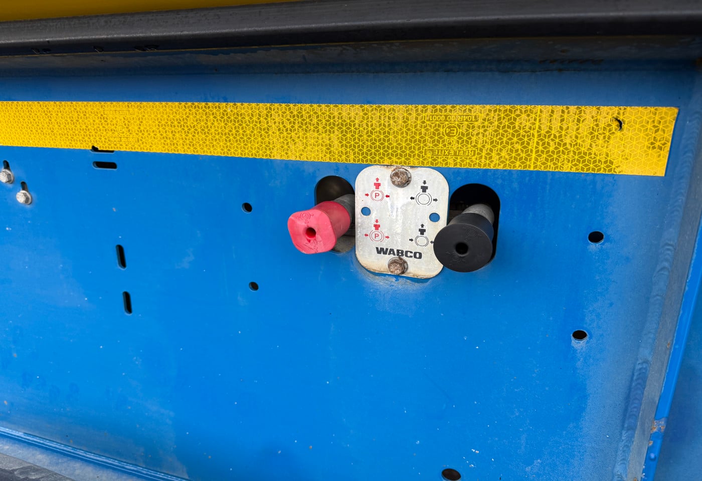 MOTO6625_2801085 vehicle image