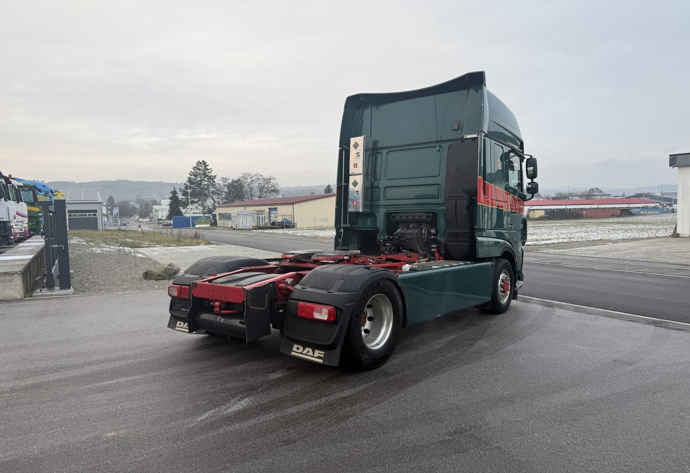 MOTO6625_2802811 vehicle image