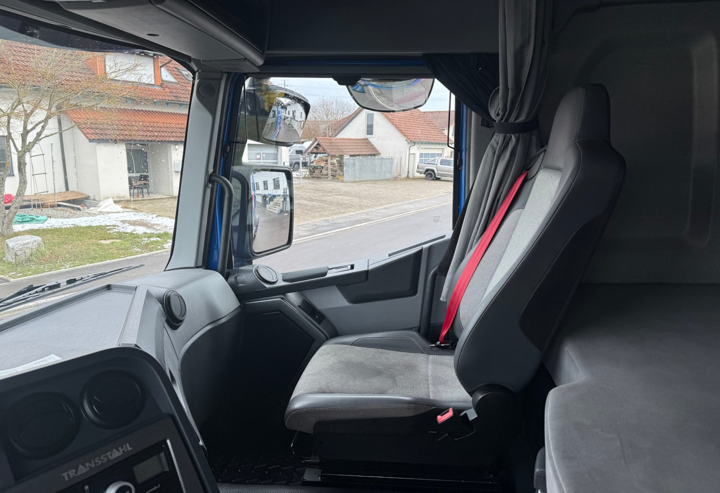 MOTO6625_2802967 vehicle image