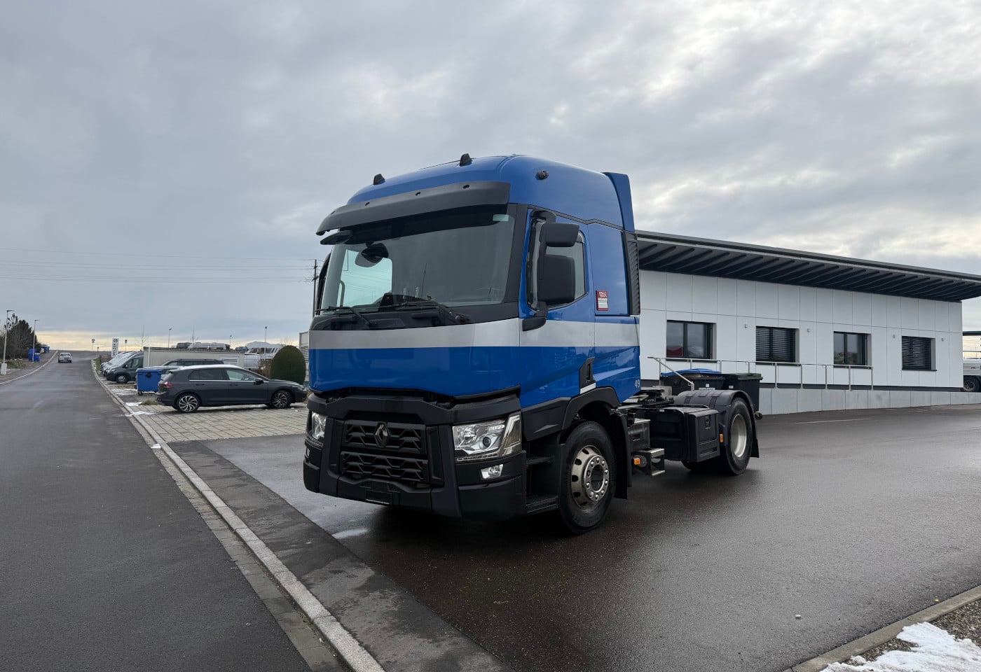 MOTO6625_2802967 vehicle image