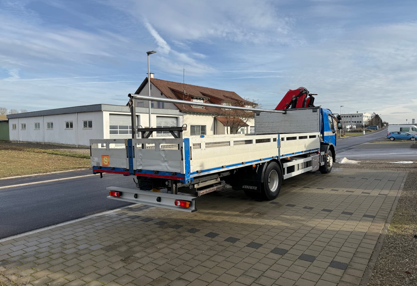 MOTO6625_2803905 vehicle image