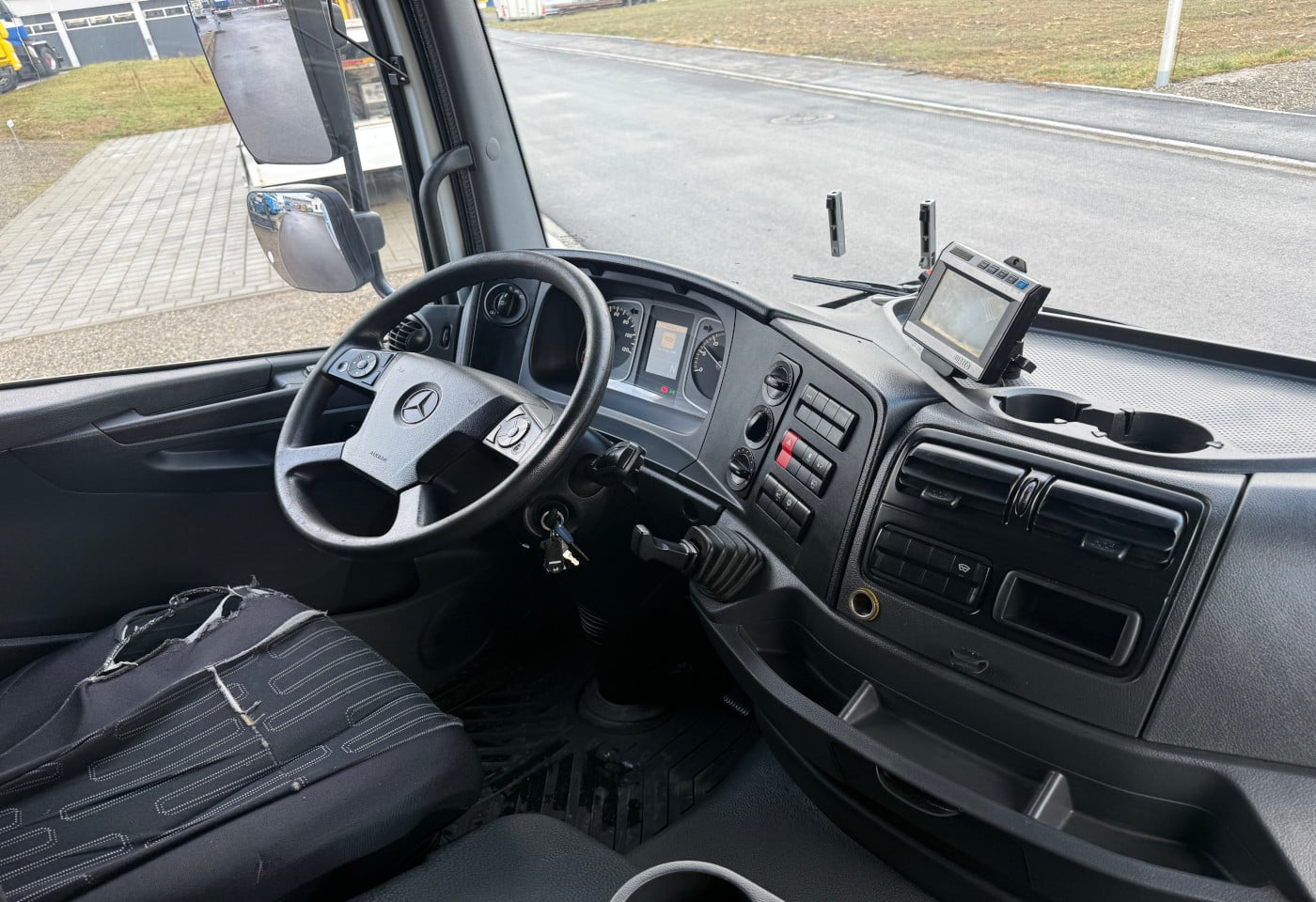 MOTO6625_2806824 vehicle image