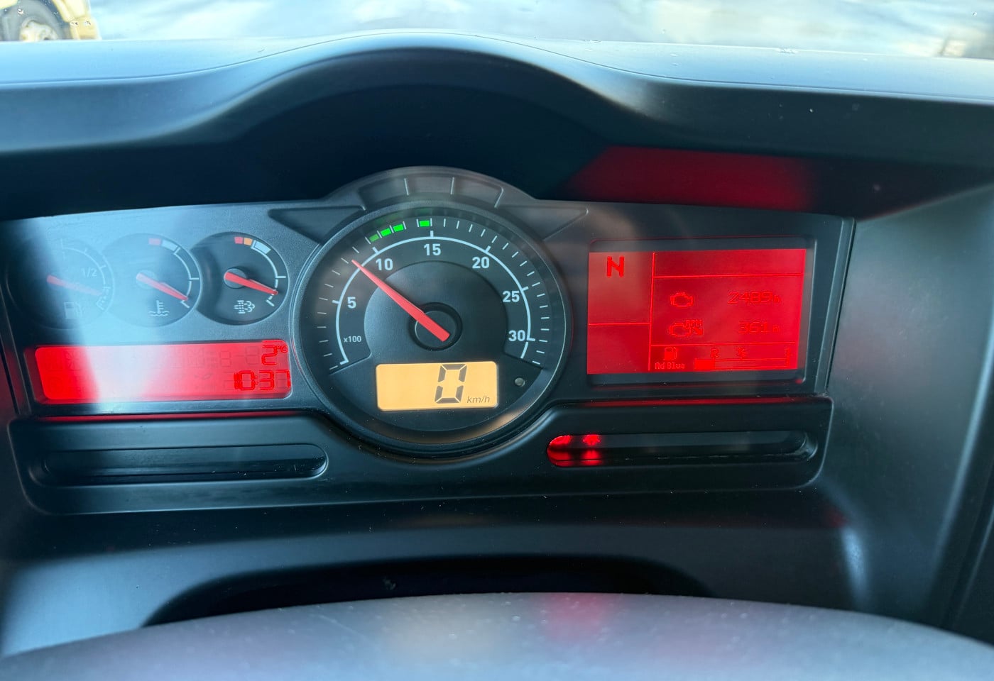 MOTO6625_2806267 vehicle image