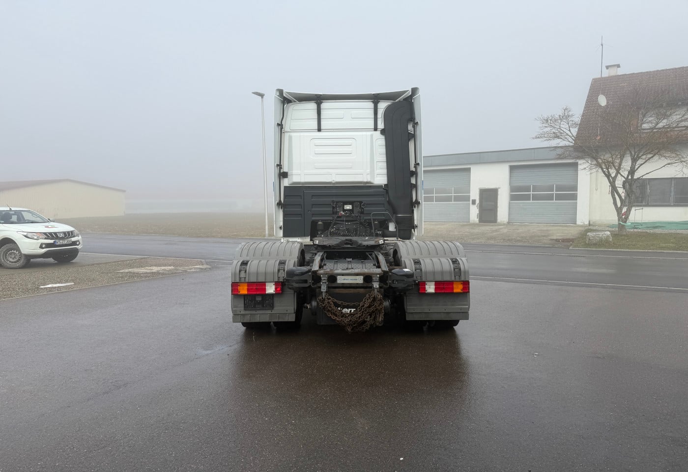 MOTO6625_2806828 vehicle image