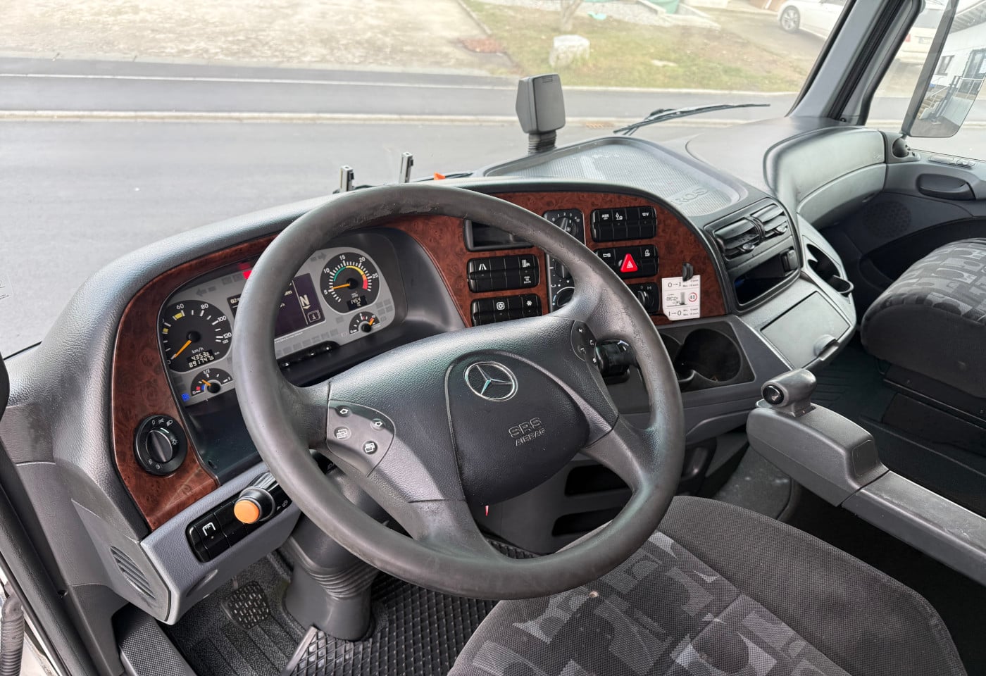 MOTO6625_2807138 vehicle image