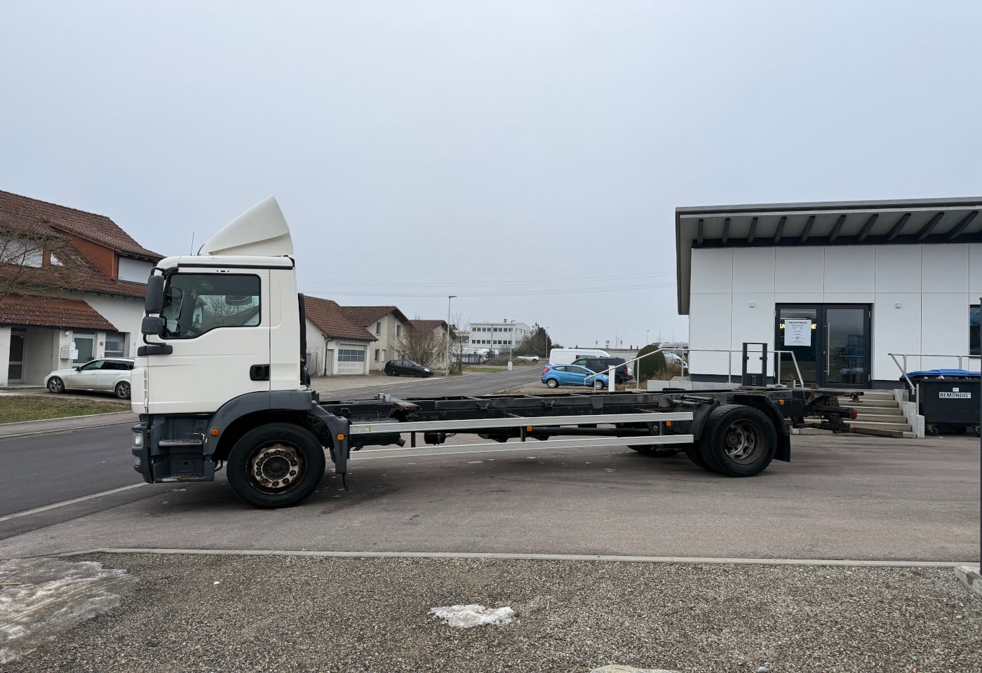 MOTO6625_2808710 vehicle image