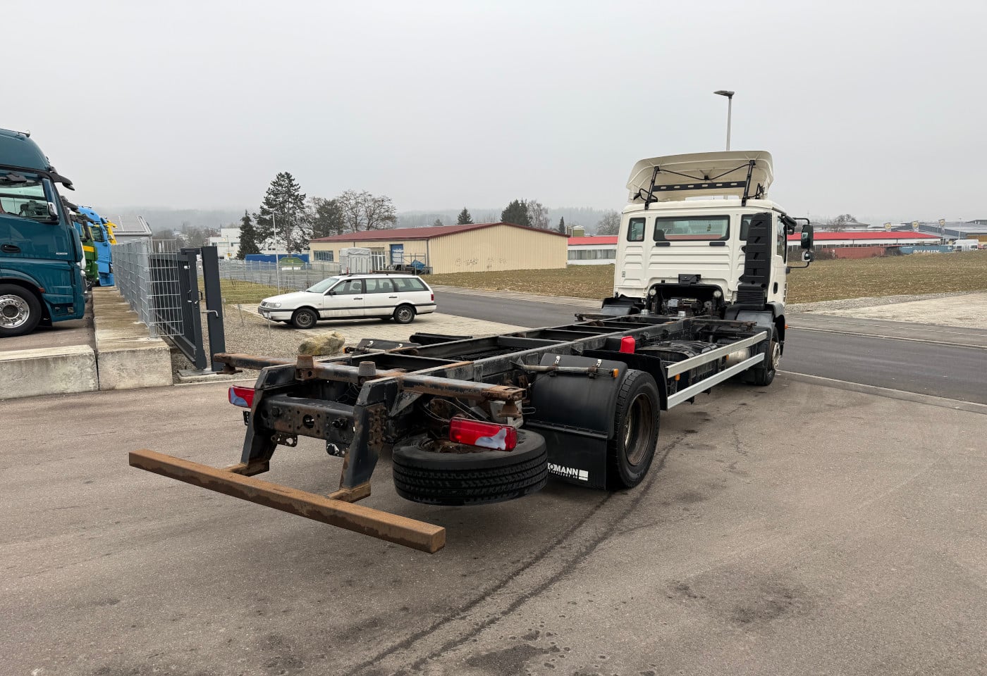 MOTO6625_2808710 vehicle image